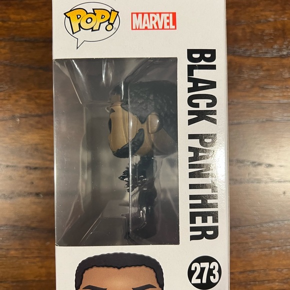 Black Panther Unmasked #273 Black Panther Marvel Funko POP! - Picture 6 of 7